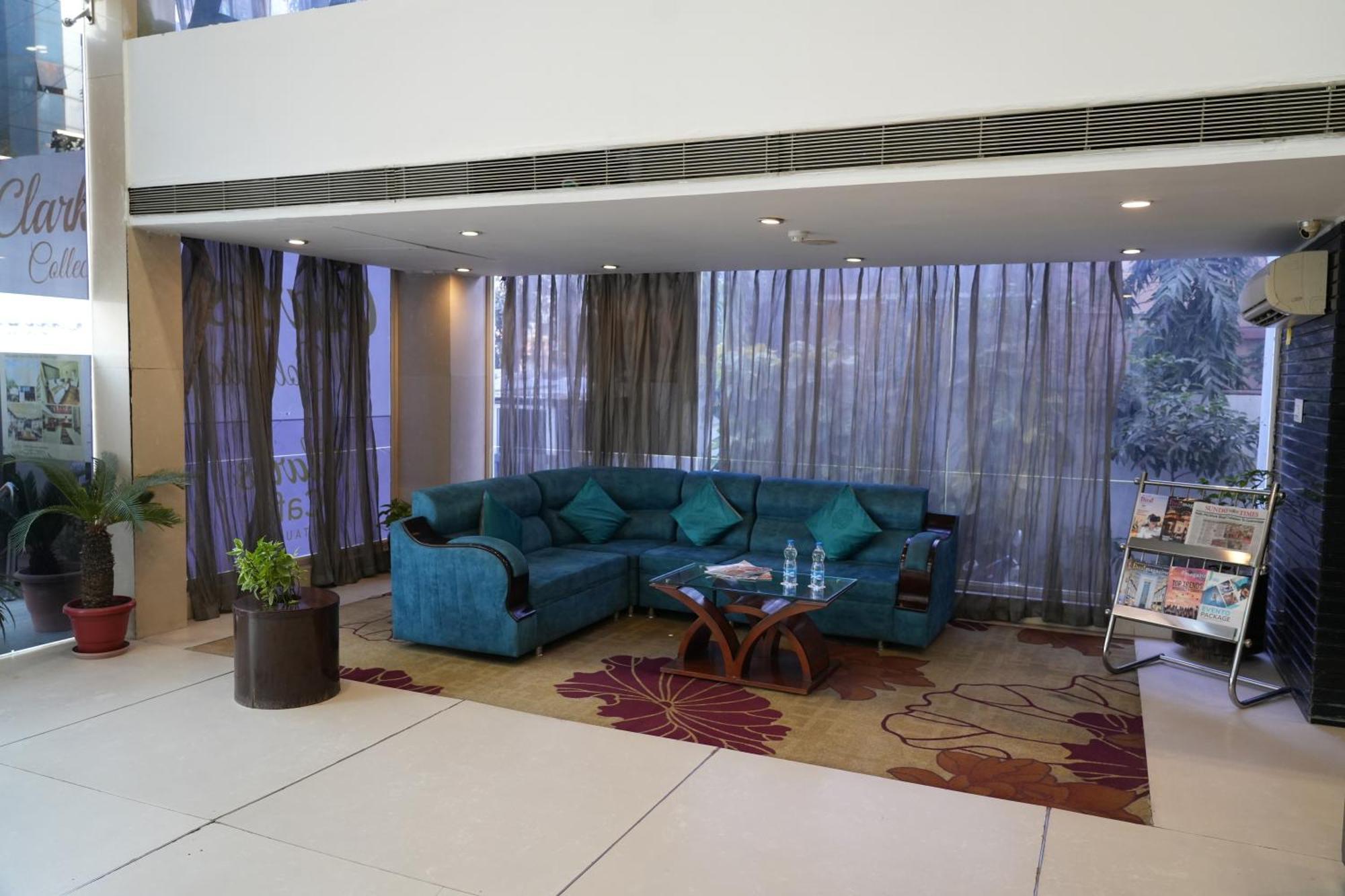 Hotel Clarks Collection Бхавнагар Екстериор снимка